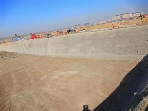 甘孜高铁桩基础建设